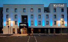 Kyriad Combs-La-Ville - Senart